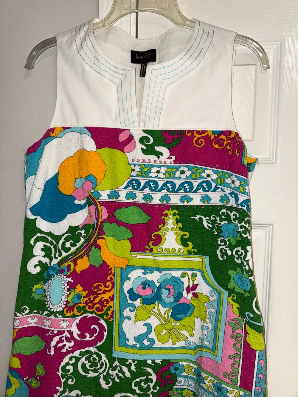Vintage Laundry by Shelli Segal White & Multicolor Floral Print Shift Dress - Picture 4 of 10
